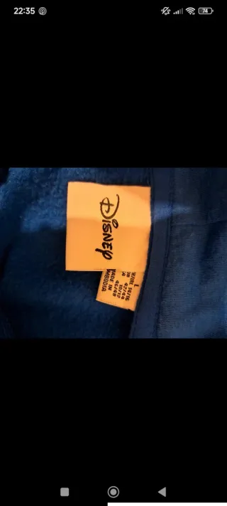 Sudadera azul con estampado de Stitch