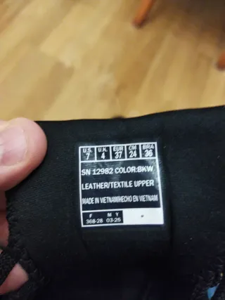 Zapatillas Skechers Negras, super comodas