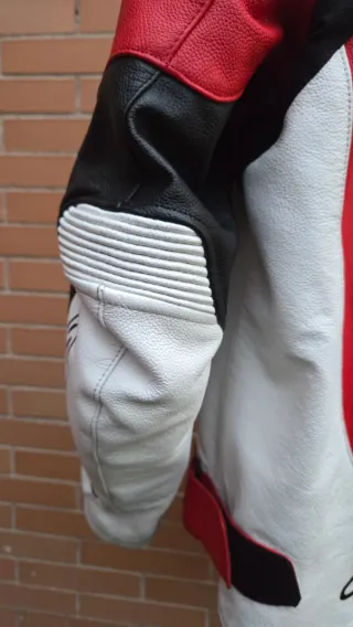 Chaqueta Alpinestars GP Plus T50 + Nucleon Plasma