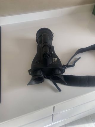 Prismáticos nocturnos Armasight Gen 2+