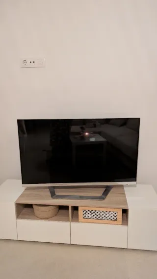 Televisor LG 45' Negro