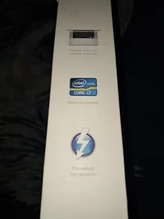 MacBook Pro 2012 i7 8GB RAM Plata