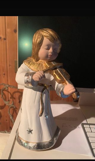 Angelo in ceramica con violino alto 10cm