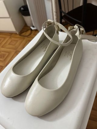Bailarinas comunión beige/blanco