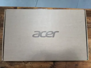 PC Acer Aspire A315-24P-R8DK imballato