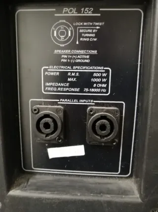 Soporte para micrófono plateado