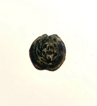 Moneda Judea, Procuradores romanos, Valerio Gratus