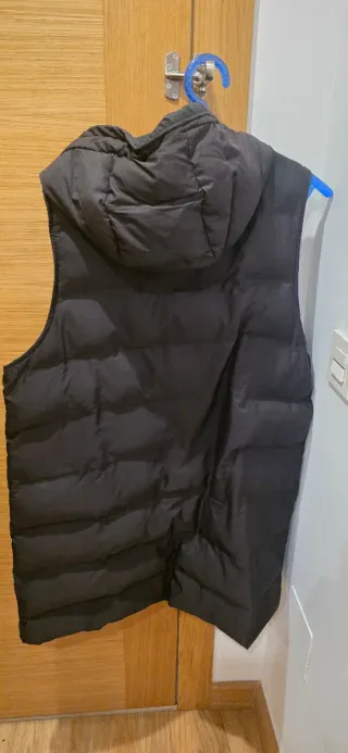 Chaleco plumífero Zara mujer negro