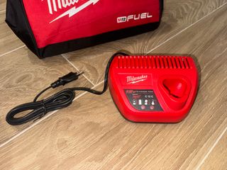 Milwaukee M12 FHAC16-501B Martillo Rotativo