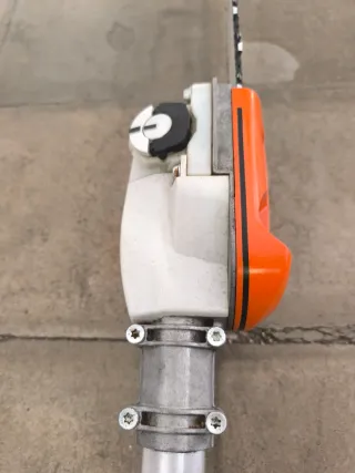 Podadora telescópica de batería Stihl HTA 135