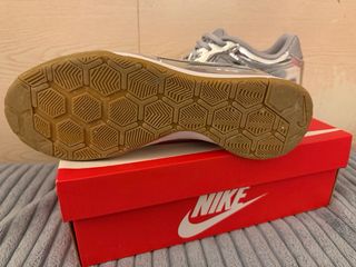 Nike Gato LV8 Plata