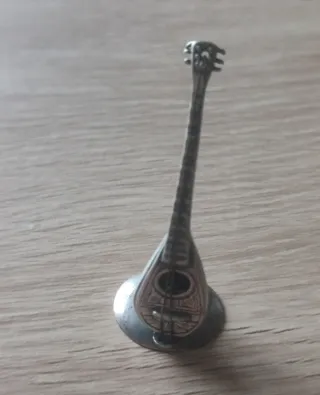 Miniatura strumento musicale argento 800