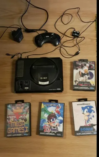 Sega Mega Drive Originale + 3 Giochi Classici