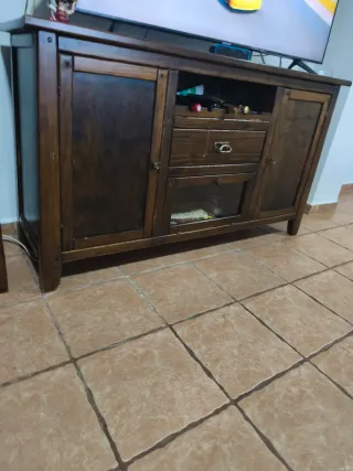 Conjunto muebles de salón madera maciza.