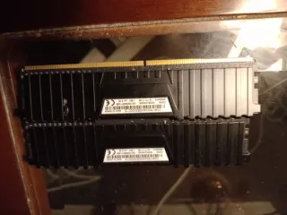 Corsair Vengeance LPX DDR4 16GB (2x8GB)