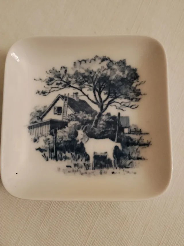 5 Platos Porcelana Royal Copenhagen