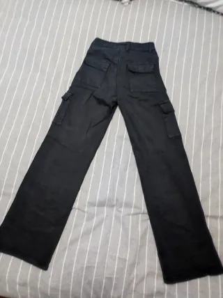 Pantalón cargo negro talla XS