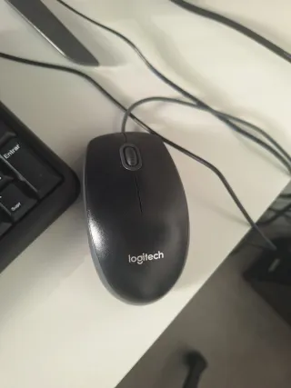 Ordenador Gaming GAMEPC con Monitor, Teclado y Rat