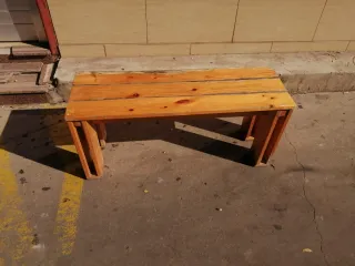 Banco de madera maciza