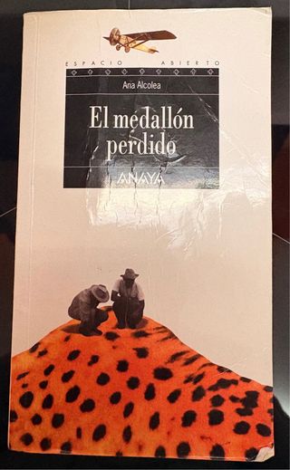 El medallón perdido (Espacio Abierto / Open Spa...