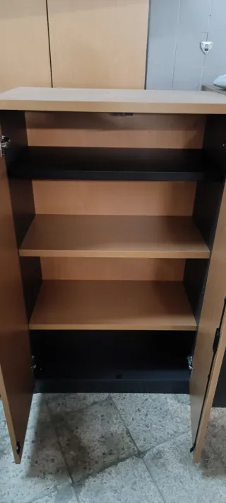 Armario de oficina madera y metal De muy buena cal