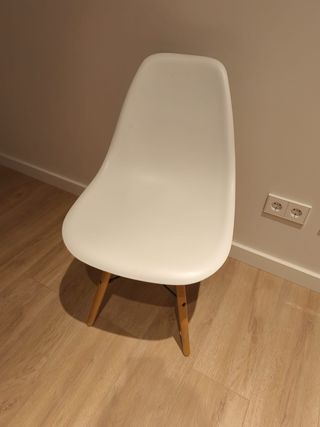 6 Sillas Nórdicas Blancas