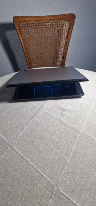 Portátil Dell Pro Intel Core como nuevo