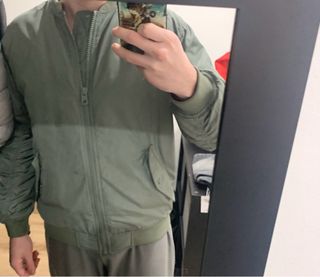 Chaqueta bomber verde militar