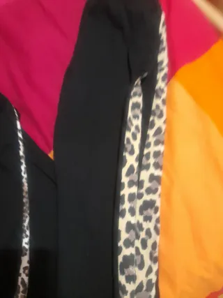 Tuta donna M nera con stampa leopardata