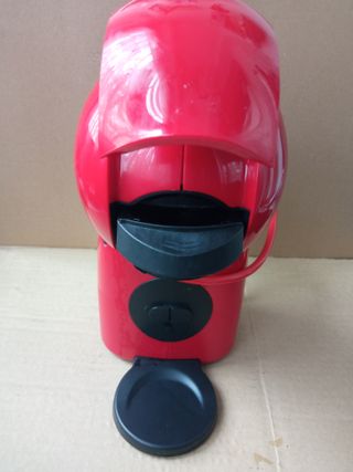 Cafetera Nescafé Dolce Gusto Roja