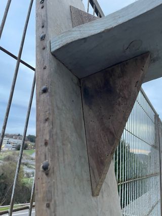 Banco antiguo de madera