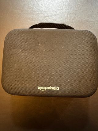 Nintendo Switch OLED + 5 giochi + custodia (come nuova)