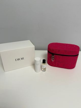 Neceser Miss Dior Fucsia + Lote Productos