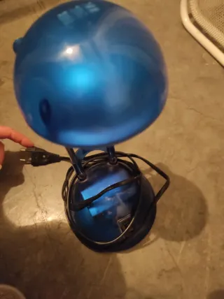 Lámpara de mesa azul