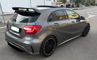 Mercedes-Benz Clase A180 Paquete A45