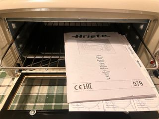 Mini horno Ariete Vintage crema