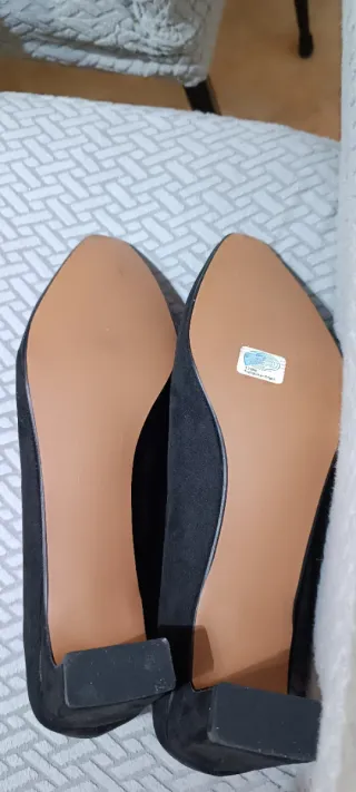 Zapatos tacón antelina Sfera negros
