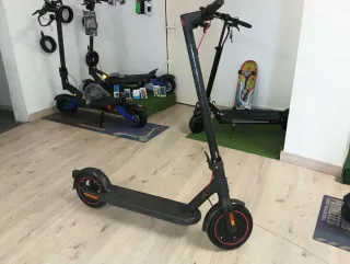 Patinete Eléctrico Xiaomi 380€, Skateflash 720€