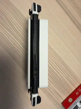 Nintendo Switch OLED Bianca e Nera