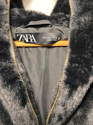 Chaqueta pelo capucha Zara Talla S