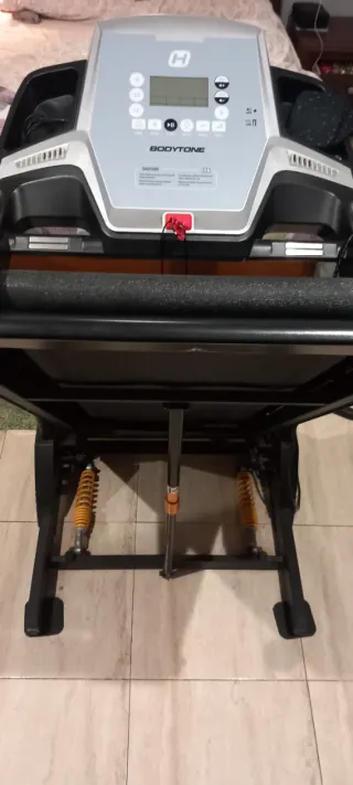 Cinta de correr BodyTone DT14 Negra