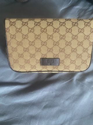 Riñonera Gucci GG Supreme Beige/Marrón