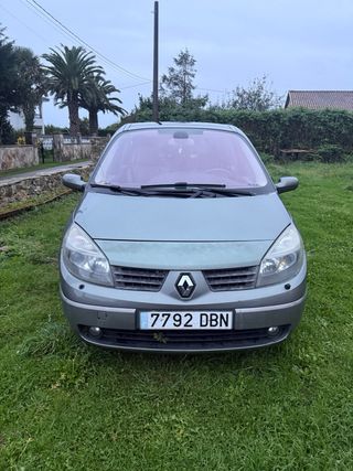 Renault Grand Scenic 2005