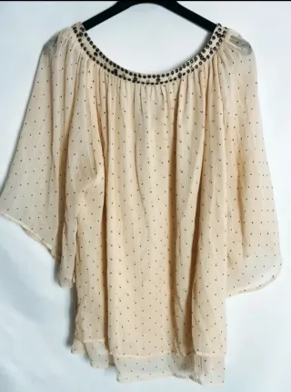 Blusa Zara Beige con Puntos Negros