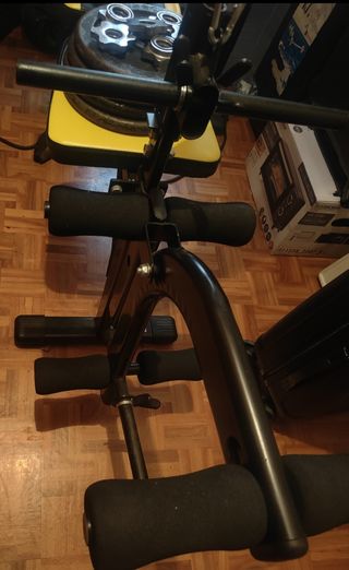 Banco de pesas multiestación con discos y barra