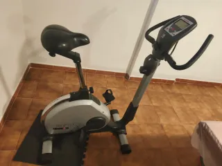 Bicicleta Estática Kettler en buen estado