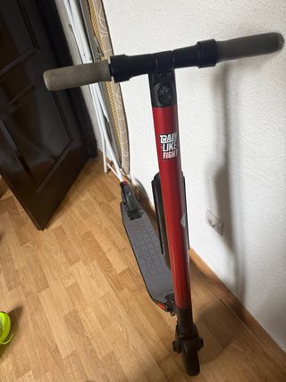 Patinete eléctrico Segway Ninebot SEAT (ES2)