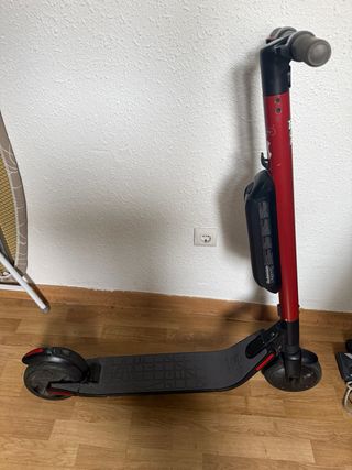 Patinete eléctrico Segway Ninebot SEAT (ES2)