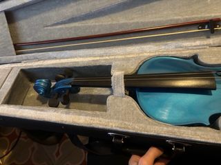 Violín 4/4 Azul con Estuche y Arco