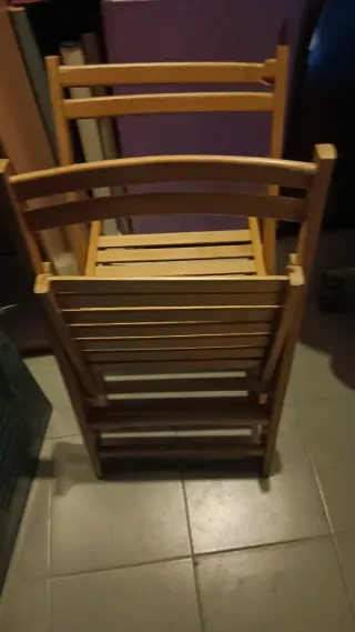 Sillas de madera plegables